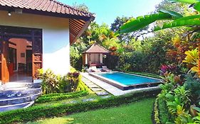 Sari Kembang Villa Ubud 1