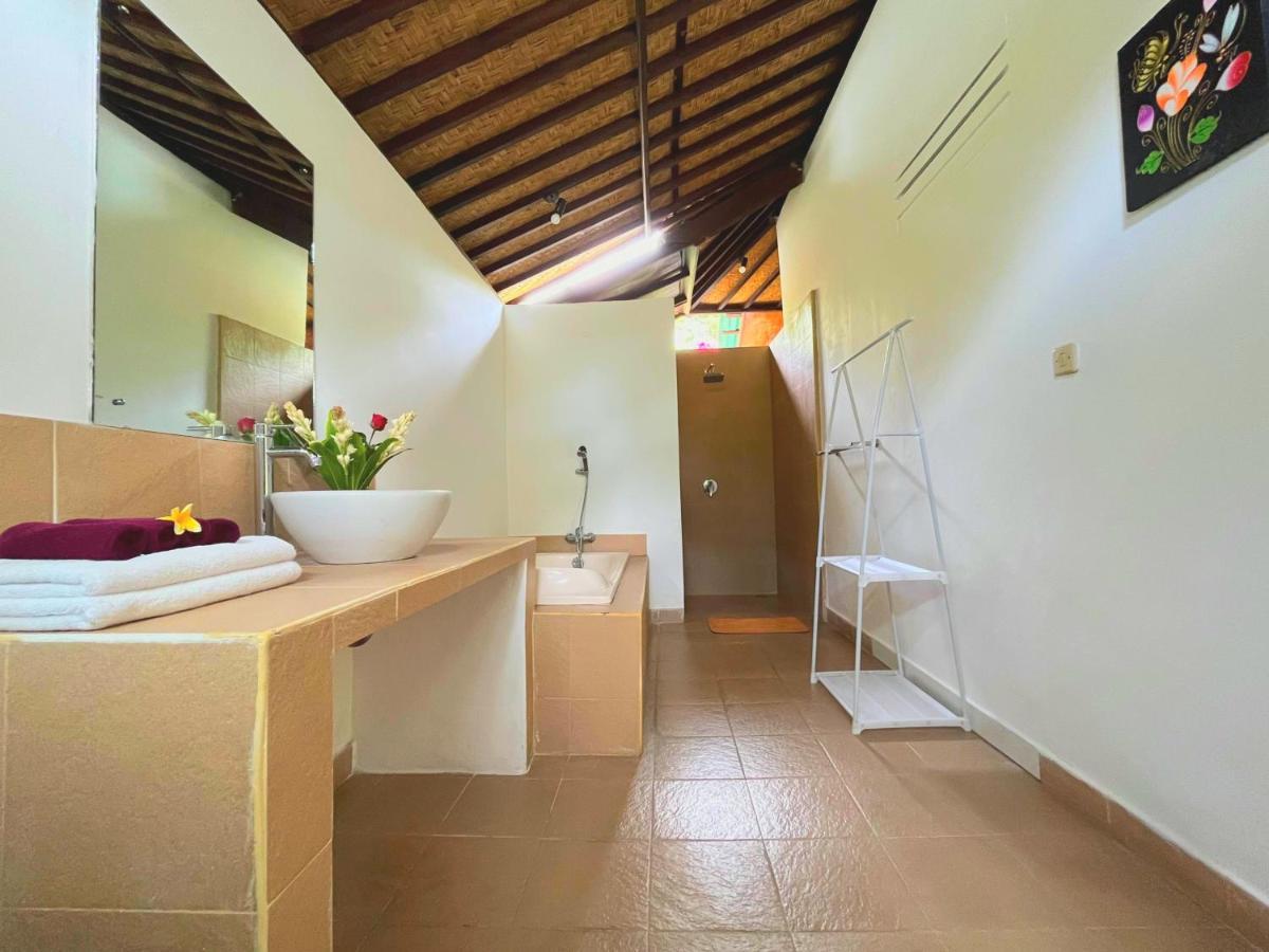 Sari Kembang Villa Ubud 1 Buitenkant foto