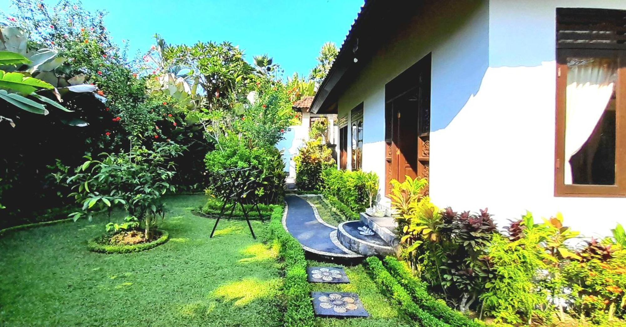 Sari Kembang Villa Ubud 1 Buitenkant foto