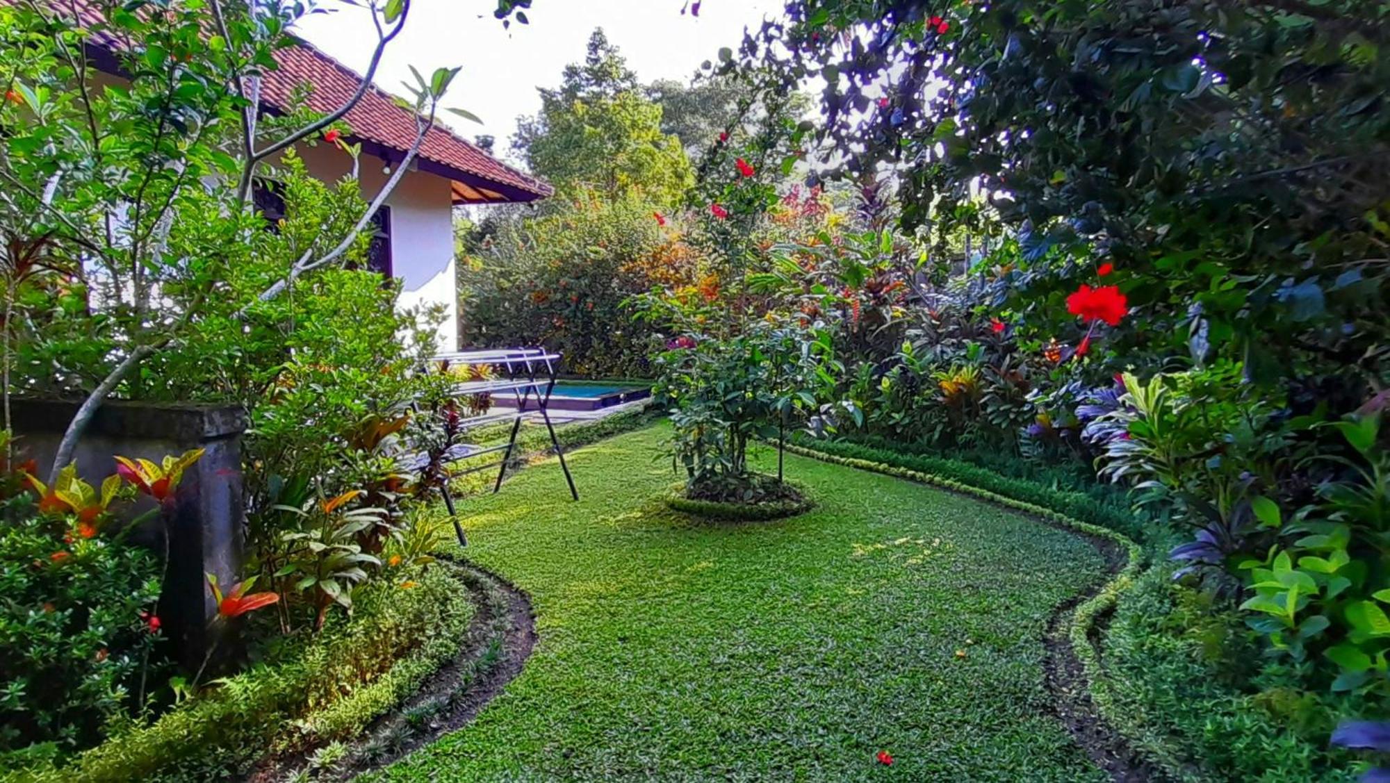 Sari Kembang Villa Ubud 1 Buitenkant foto